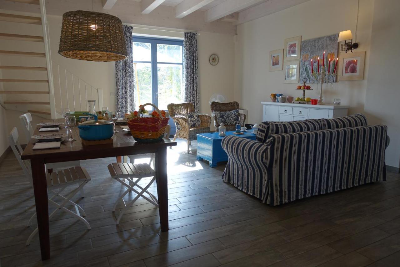 Cascina Arcangelo Raffaele Verduno Extérieur photo