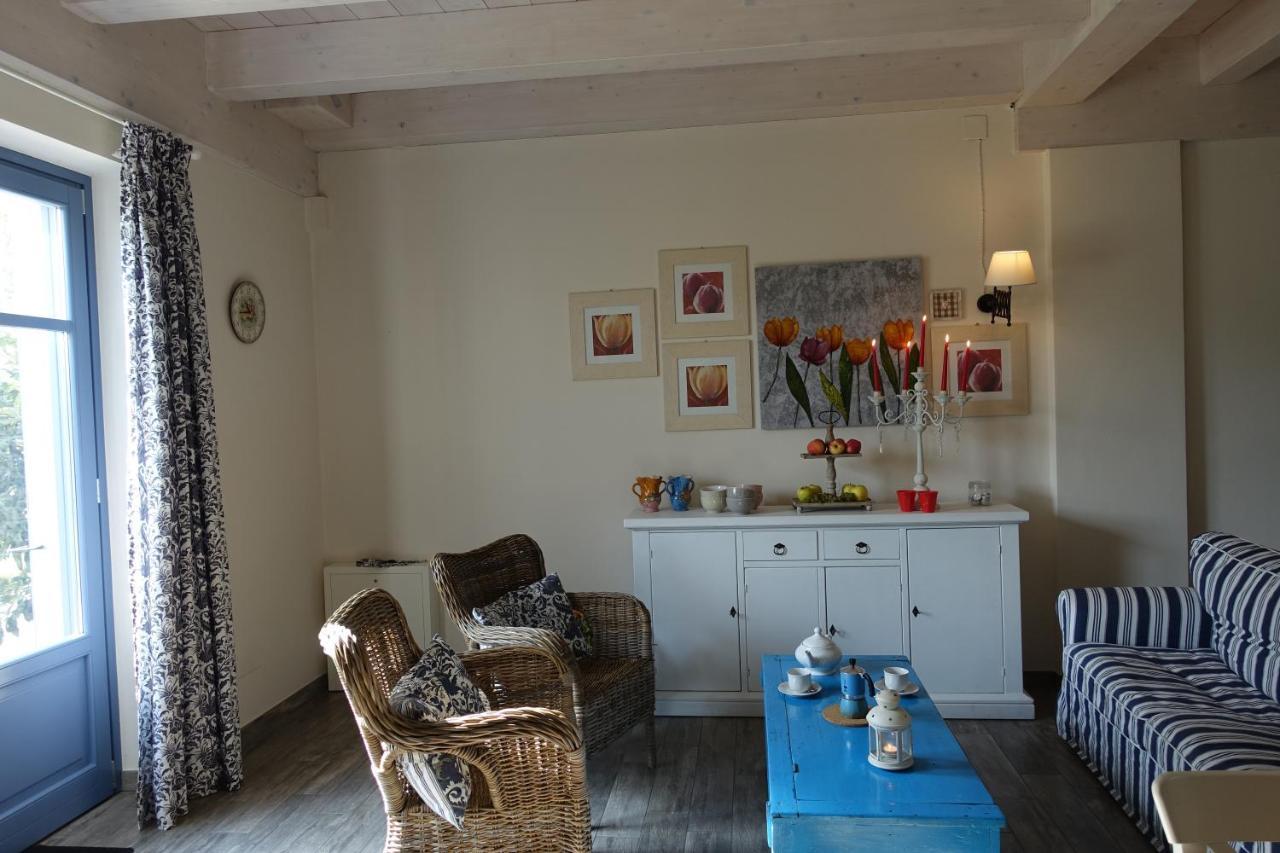 Cascina Arcangelo Raffaele Verduno Extérieur photo