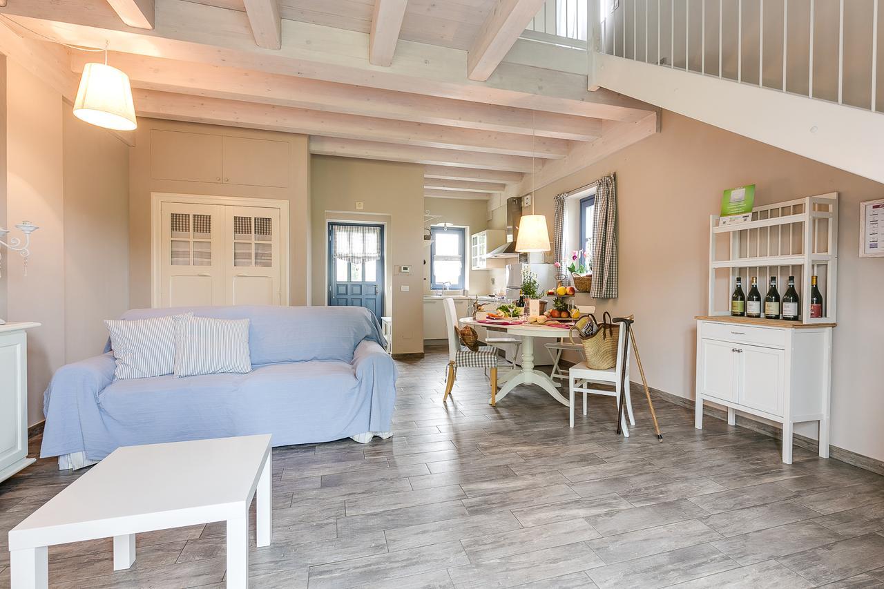 Cascina Arcangelo Raffaele Verduno Extérieur photo
